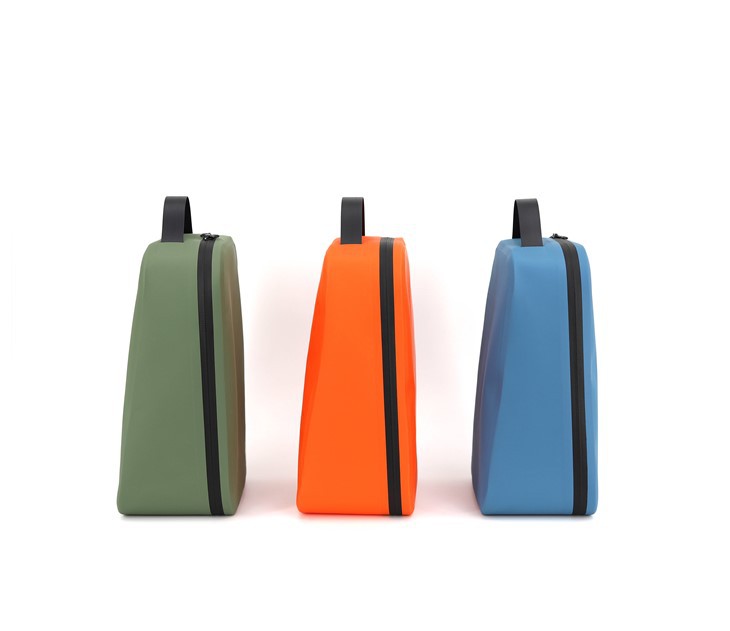 Ūdensnecaurlaidīga apavu soma